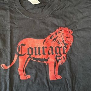 NWOT Gryffindor Lion/Courage shirt size XL